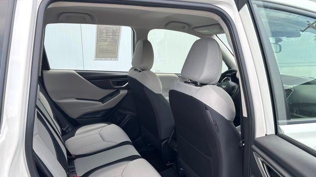 2023 Subaru Forester Base