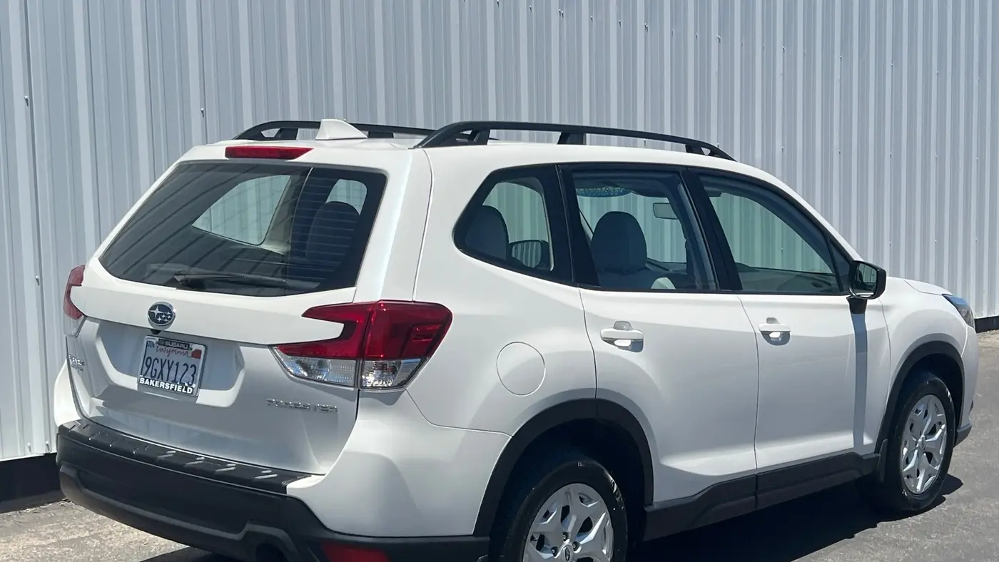 2023 Subaru Forester Base