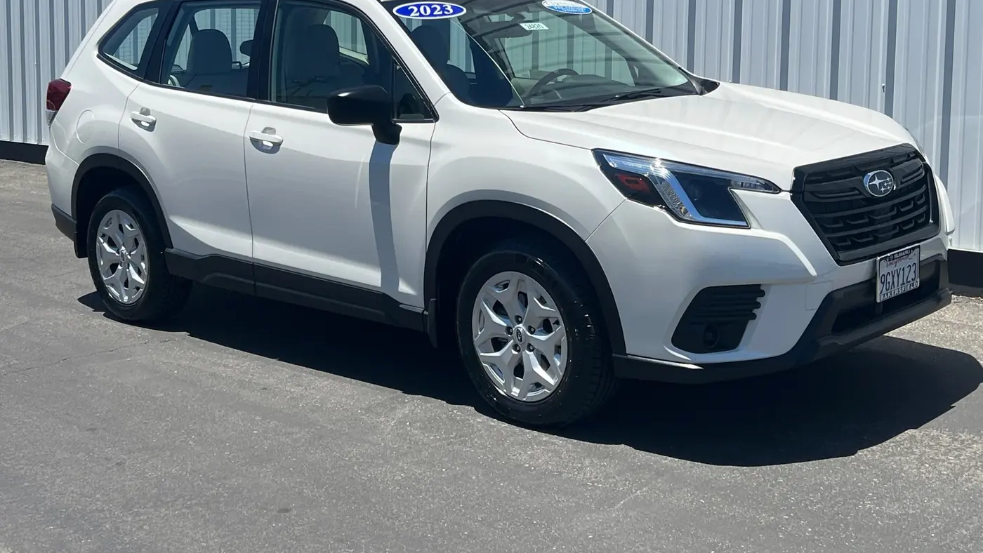 2023 Subaru Forester Base