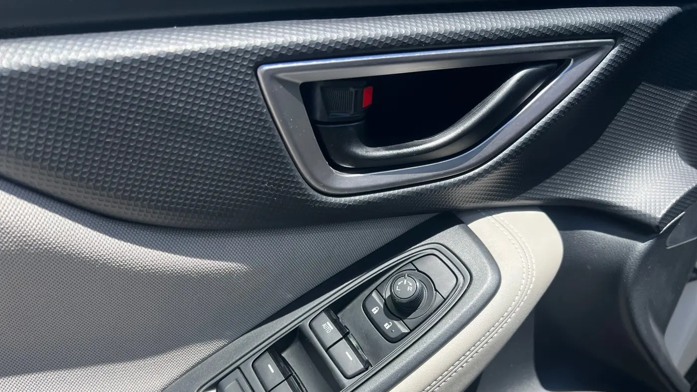 2023 Subaru Forester Base