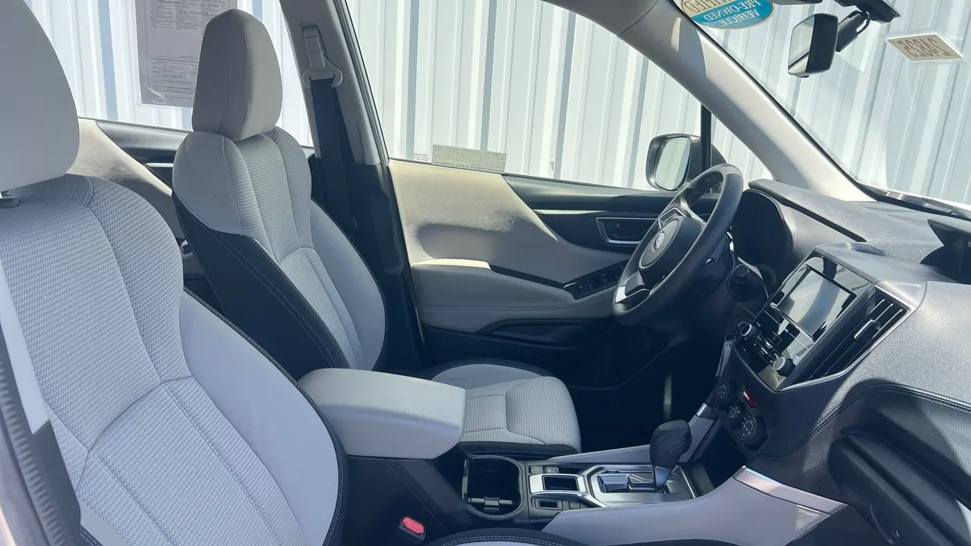 2023 Subaru Forester Base