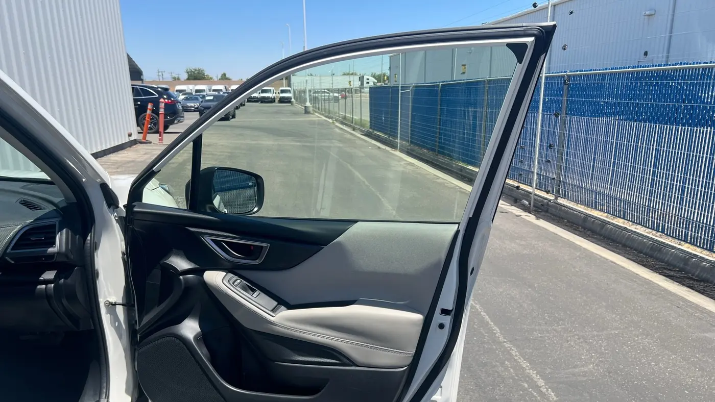 2023 Subaru Forester Base