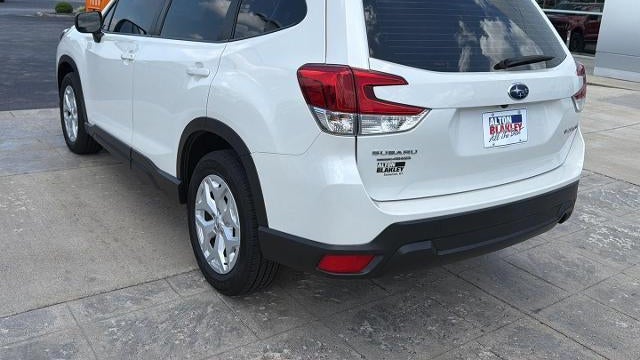 2022 Subaru Forester Base