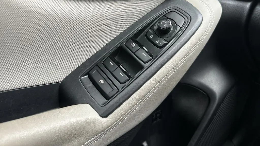 2023 Subaru Forester Base