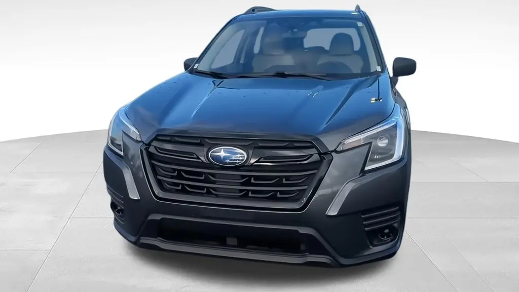 2023 Subaru Forester Base