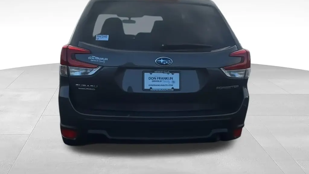 2023 Subaru Forester Base