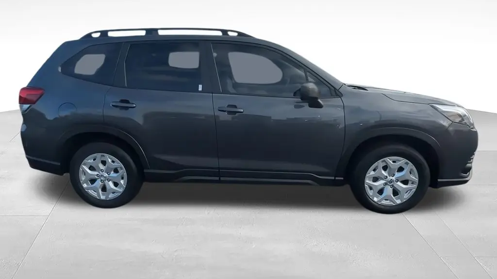 2023 Subaru Forester Base