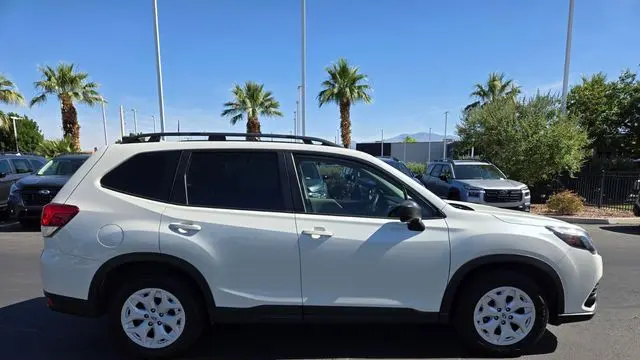 2022 Subaru Forester Base