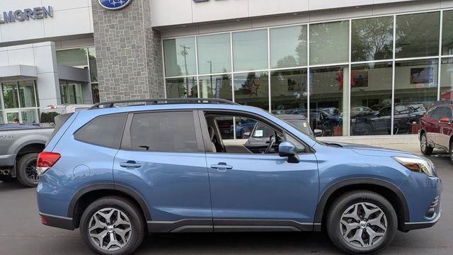 2024 Subaru Forester Premium