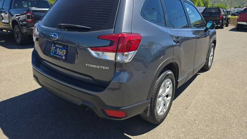 2020 Subaru Forester Base