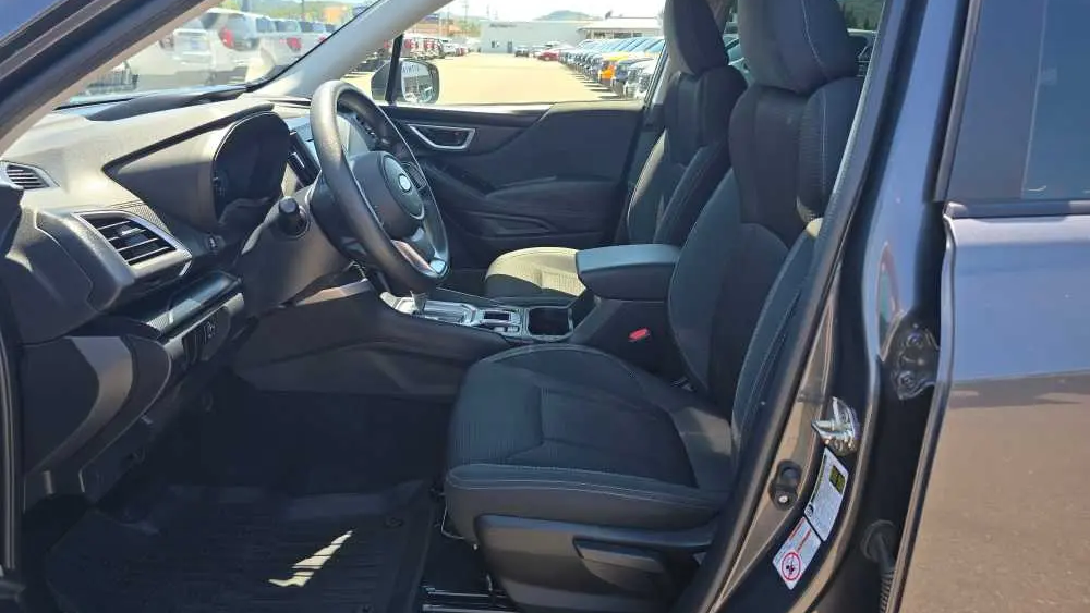 2020 Subaru Forester Base