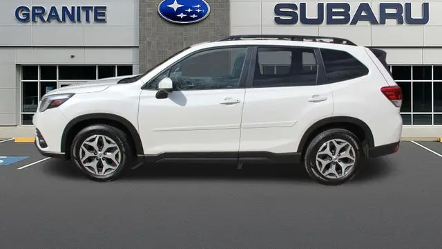 2024 Subaru Forester Premium