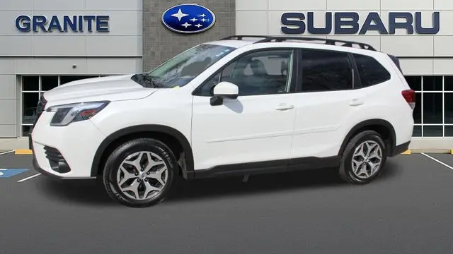 2024 Subaru Forester Premium