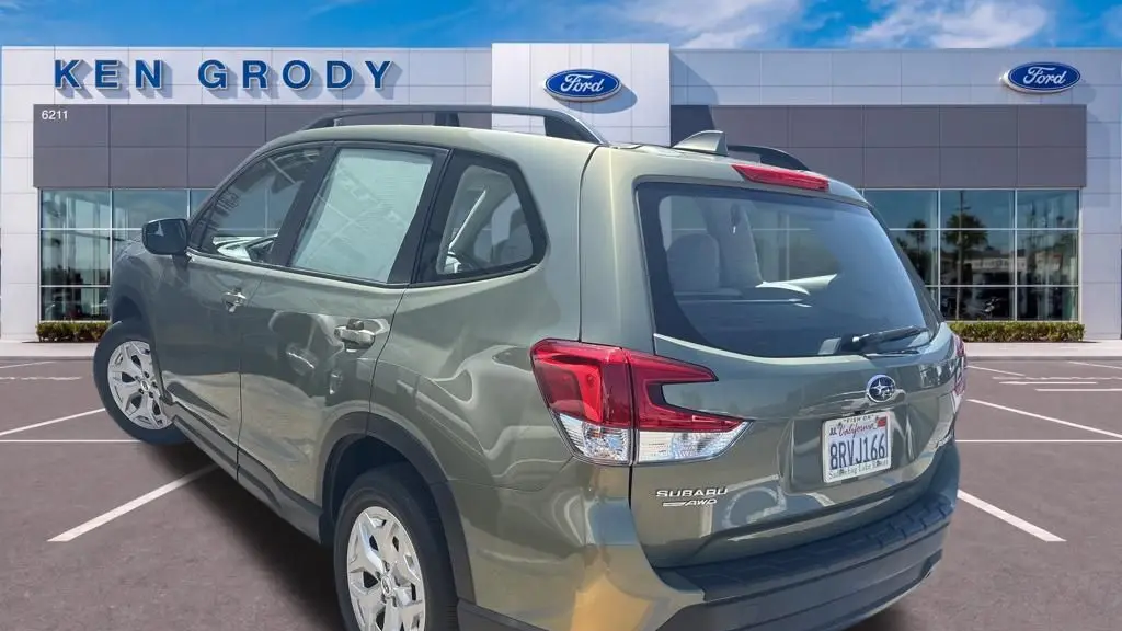 2020 Subaru Forester Base
