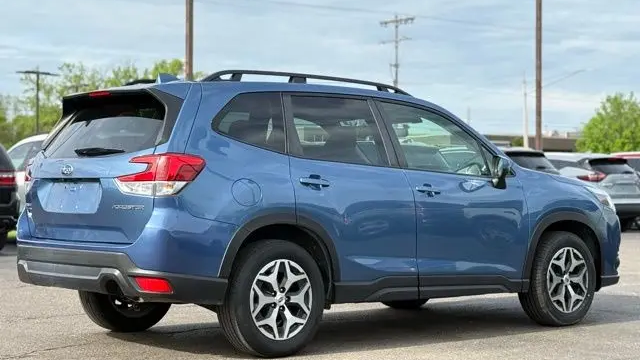 2022 Subaru Forester Premium
