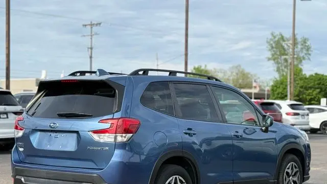 2022 Subaru Forester Premium