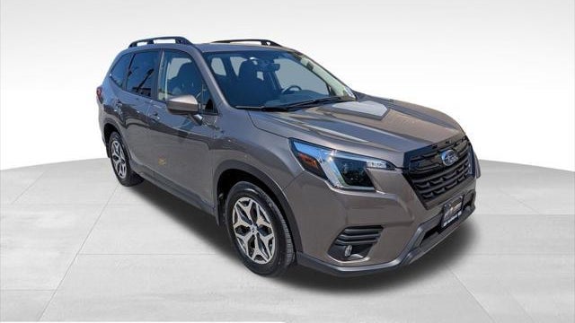 2024 Subaru Forester Premium