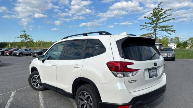 2022 Subaru Forester Premium