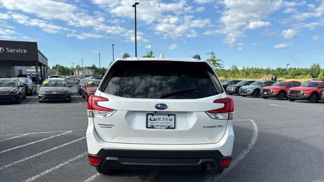 2022 Subaru Forester Premium