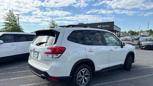 2022 Subaru Forester Premium