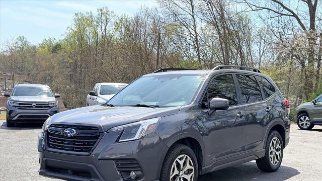 2023 Subaru Forester Premium