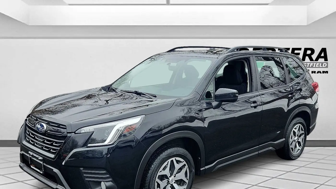 2023 Subaru Forester Premium