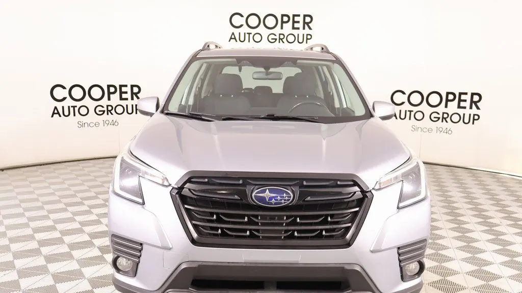 2022 Subaru Forester Premium
