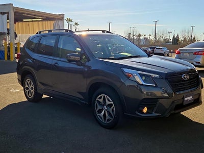 2022 Subaru Forester AWD Premium 4DR Crossover