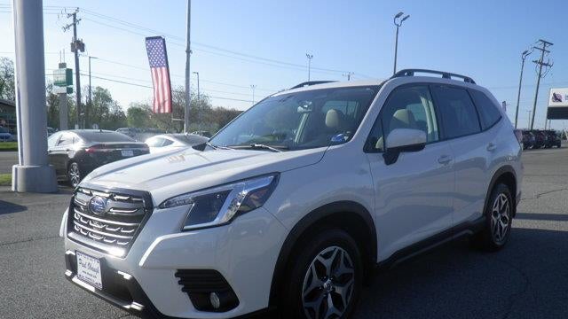 2023 Subaru Forester Premium