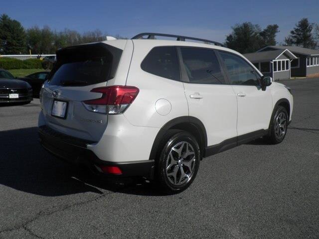 2023 Subaru Forester - $32,985
