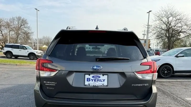 2022 Subaru Forester Premium