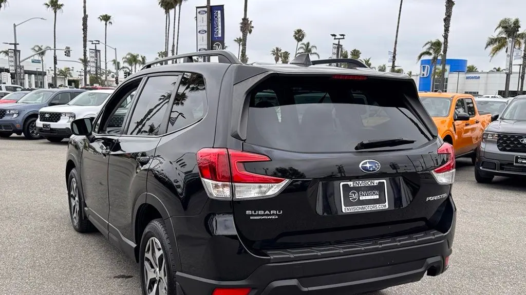 2021 Subaru Forester Premium