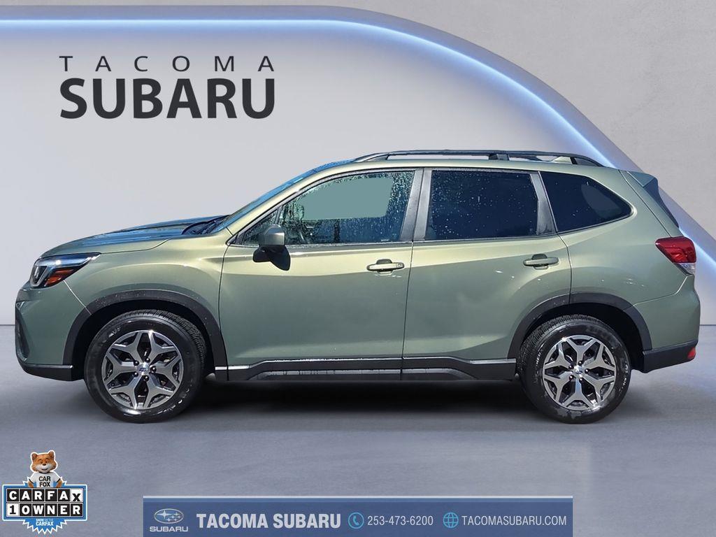 2021 Subaru Forester Premium — photo 1 of 12