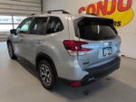 2019 Forester Thumbnail 3