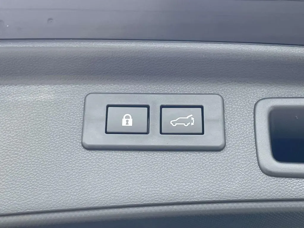 2025 Subaru Forester - $40,100