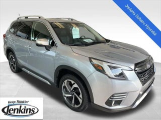 2024 Subaru Forester with Ice Silver Metallic Exterior