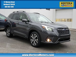 2022 Subaru Forester with Magnetite Gray Metallic Exterior