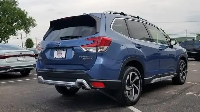 2023 Subaru Forester Touring