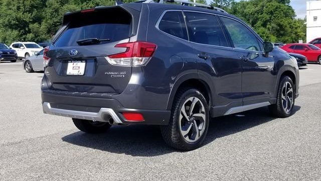 2023 Subaru Forester Touring