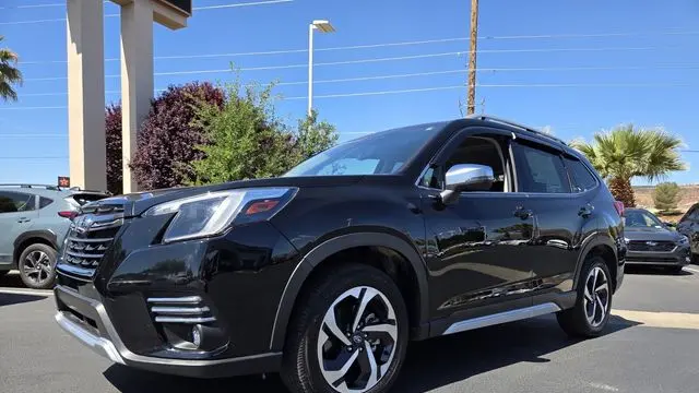 2023 Subaru Forester Touring