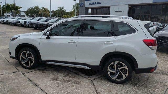 2023 Subaru Forester Touring