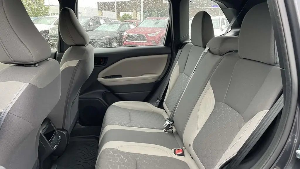 2025 Subaru Forester Base