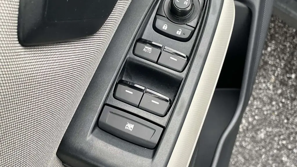 2025 Subaru Forester Base