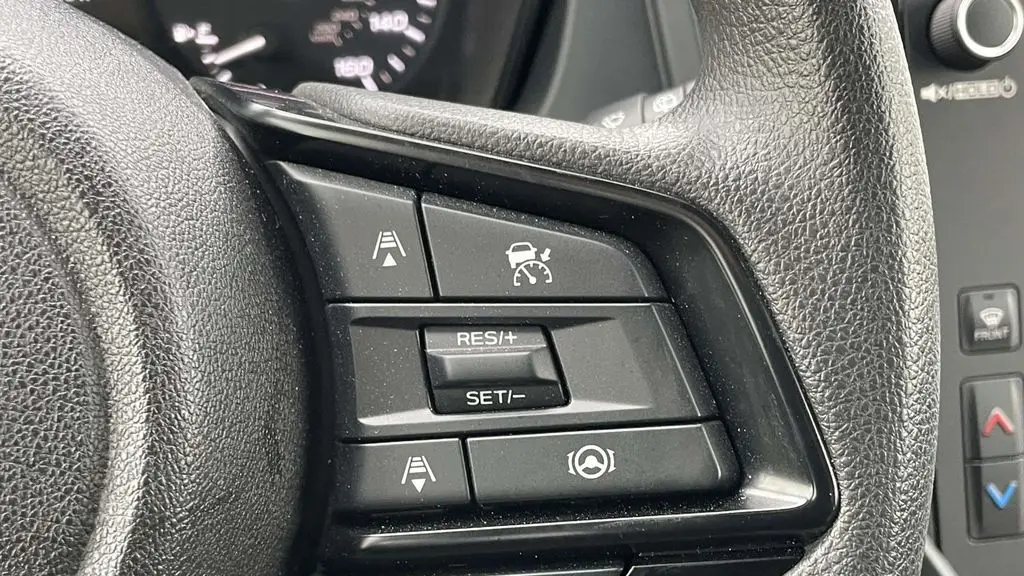 2025 Subaru Forester Base