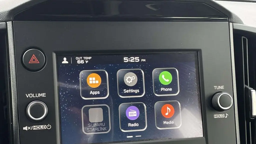2025 Subaru Forester Base