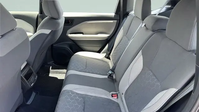 2025 Subaru Forester Base
