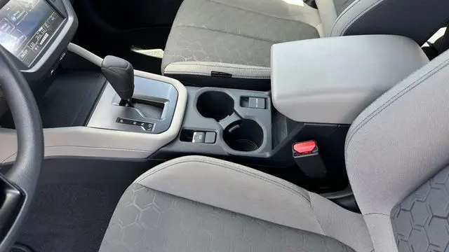2025 Subaru Forester Base