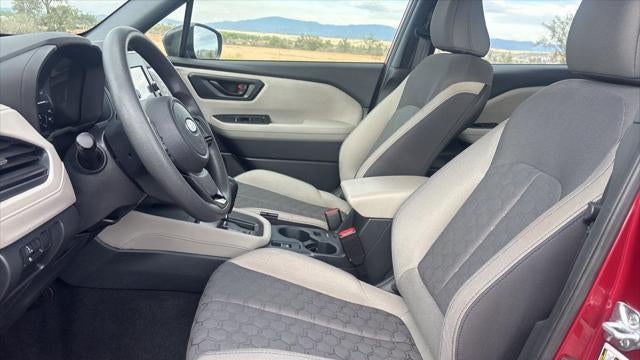 2025 Subaru Forester Base