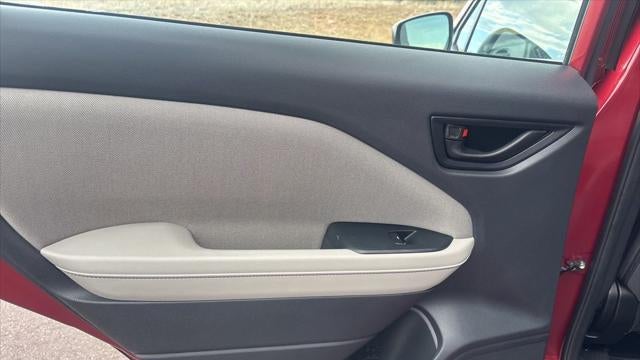 2025 Subaru Forester Base