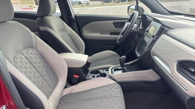 2025 Subaru Forester Base